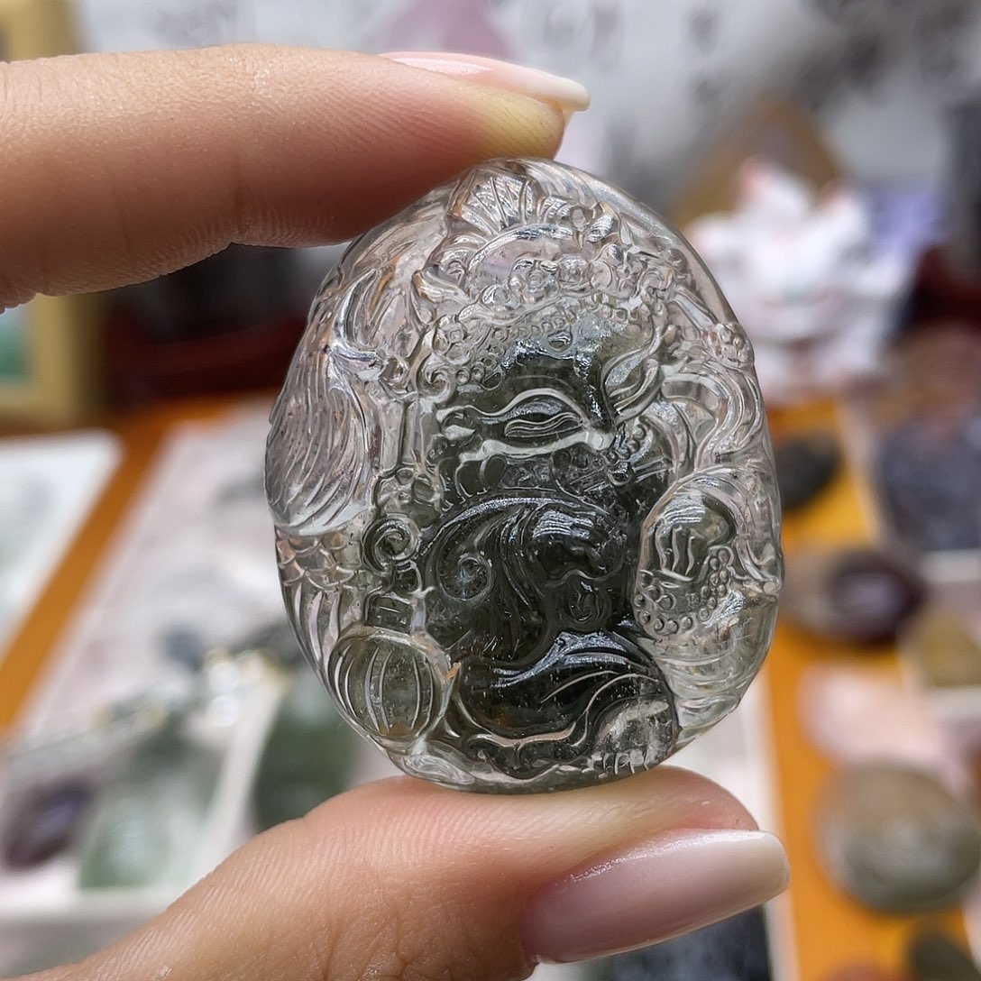 颈饰未镶嵌水晶天然