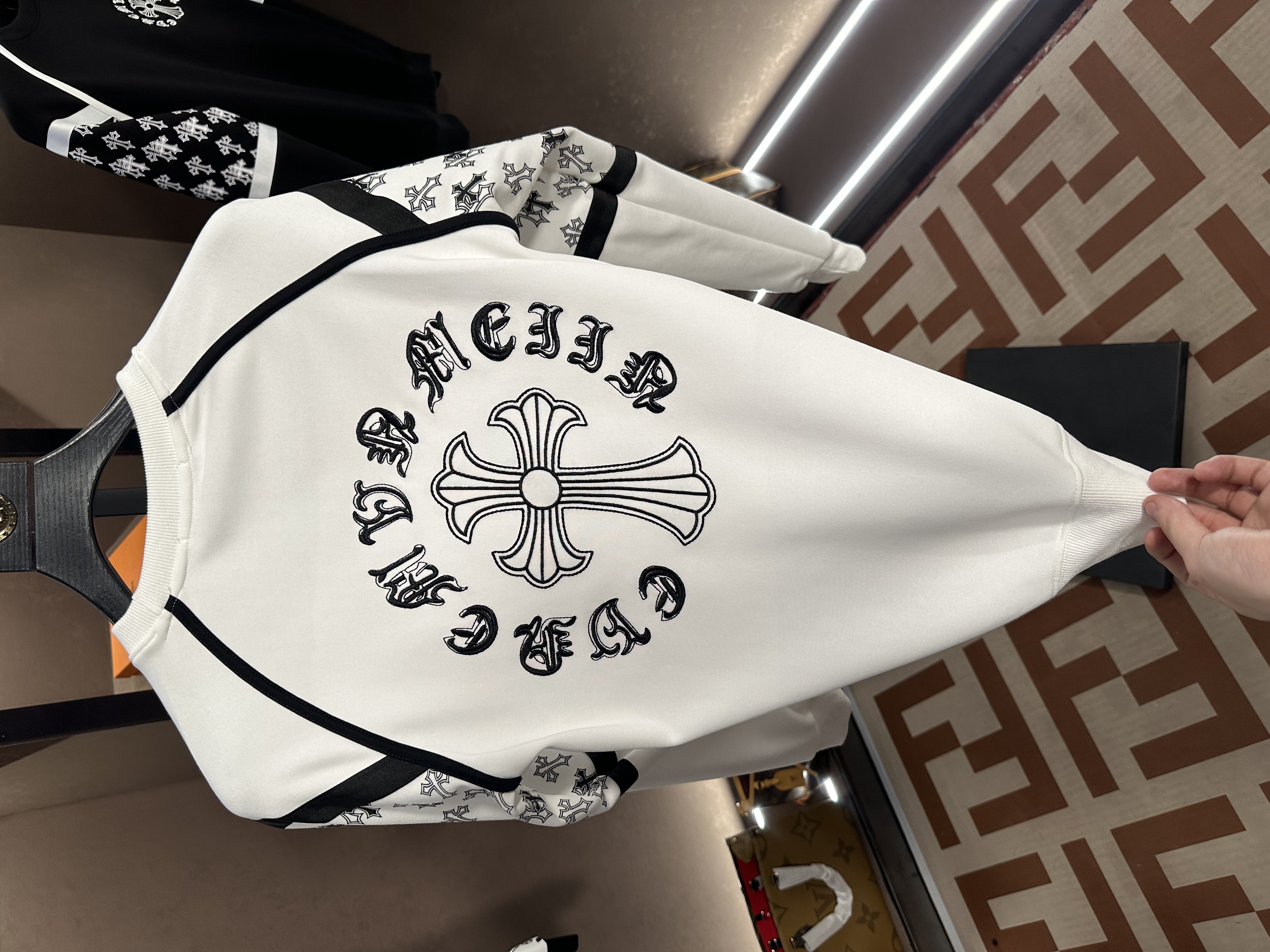 2025年时尚百搭潮流卫衣男士设计师圆领轻奢休闲-f719