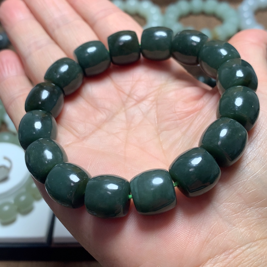 和田玉（糖玉）未镶嵌手链