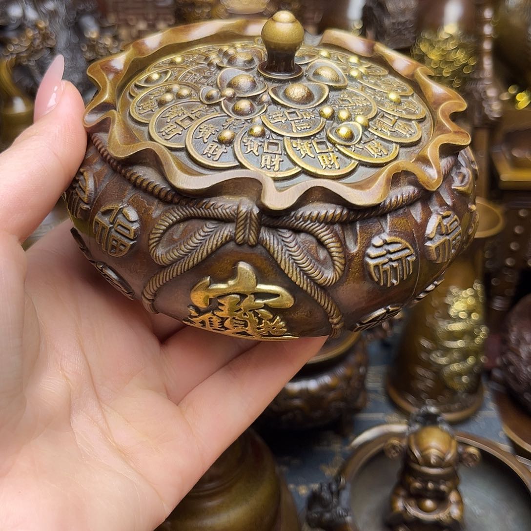 精美铜器点击下单