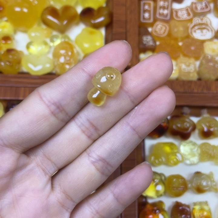 橄榄核吊坠蘑菇141