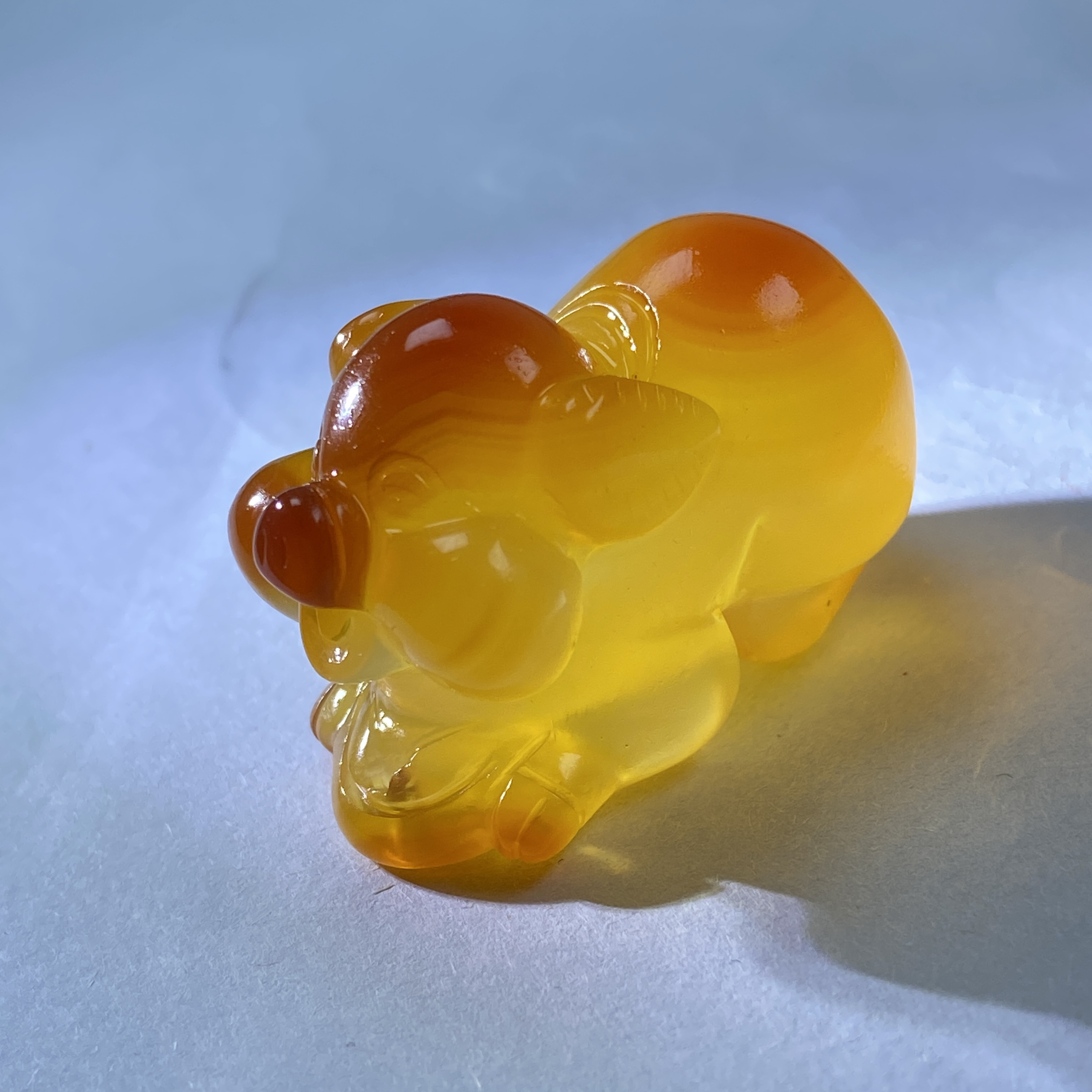 天然玛瑙手工雕刻小猪吊坠手把