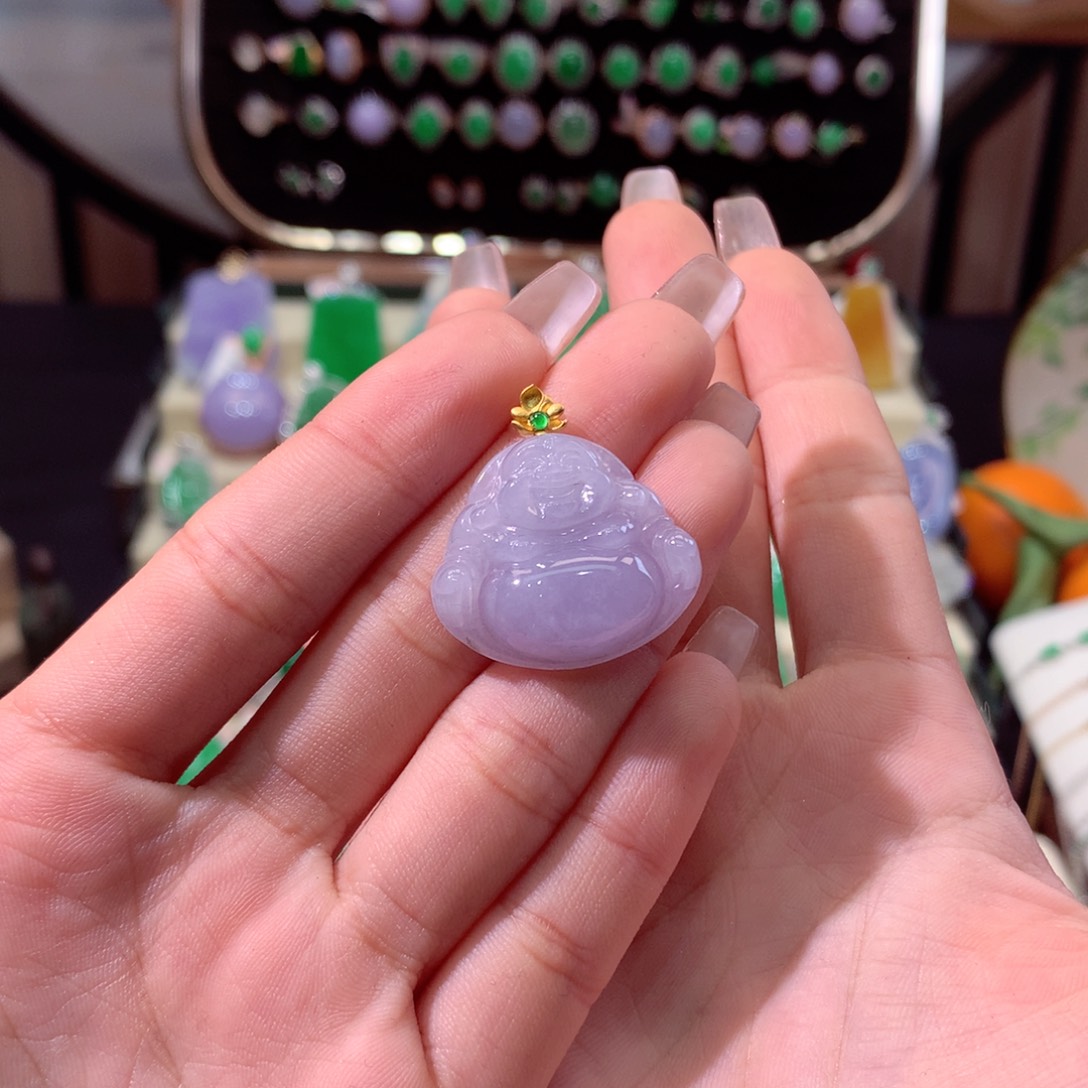 翡翠颈饰18K金镶嵌翡翠