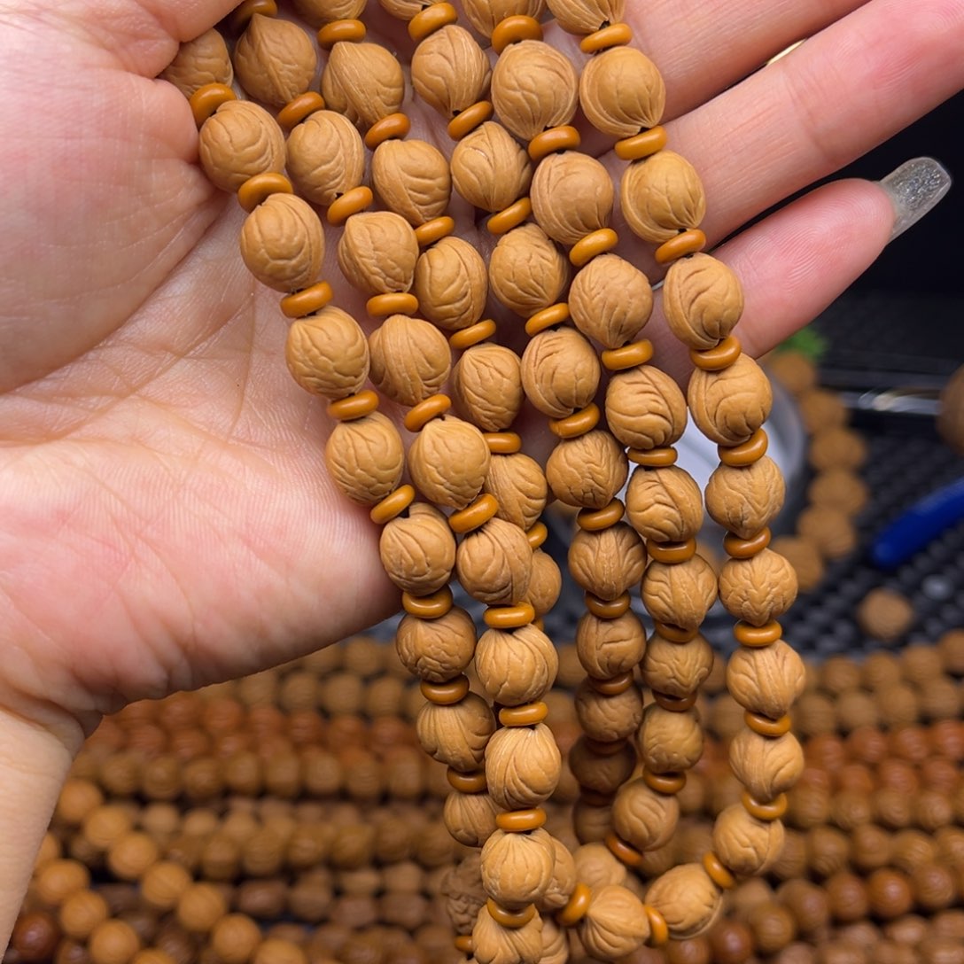 文玩核桃吊坠玉龙脊脖挂