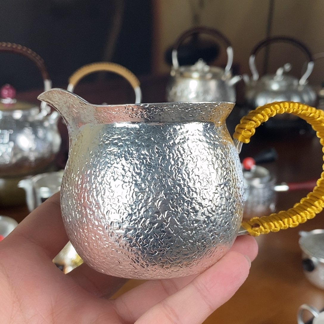 黄***甜手工制作茶杯茶壶茶具银衣壶