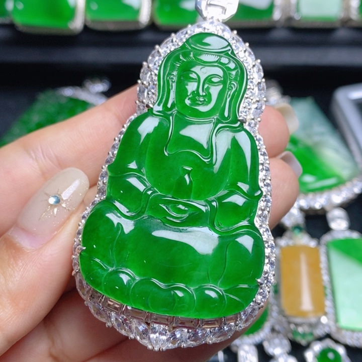 翡翠银S925镶嵌挂件观音