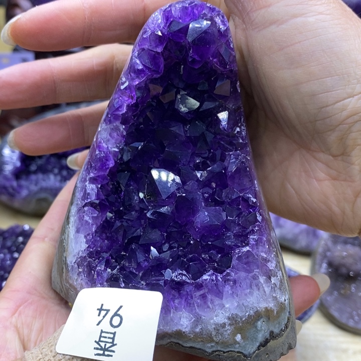 水晶大型摆件（非配饰）未镶嵌