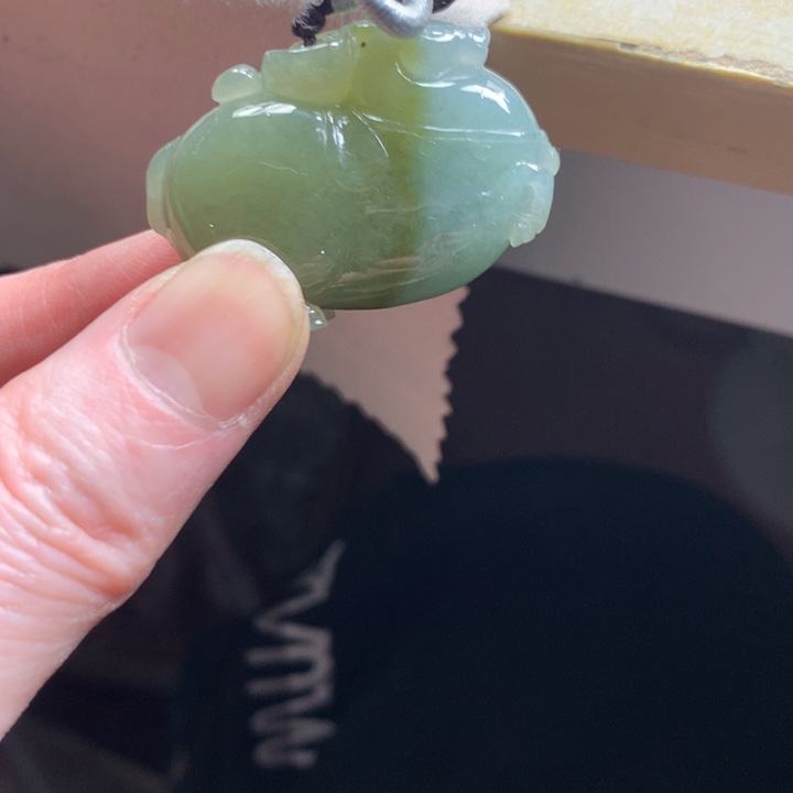 翡翠颈饰未镶嵌吊坠