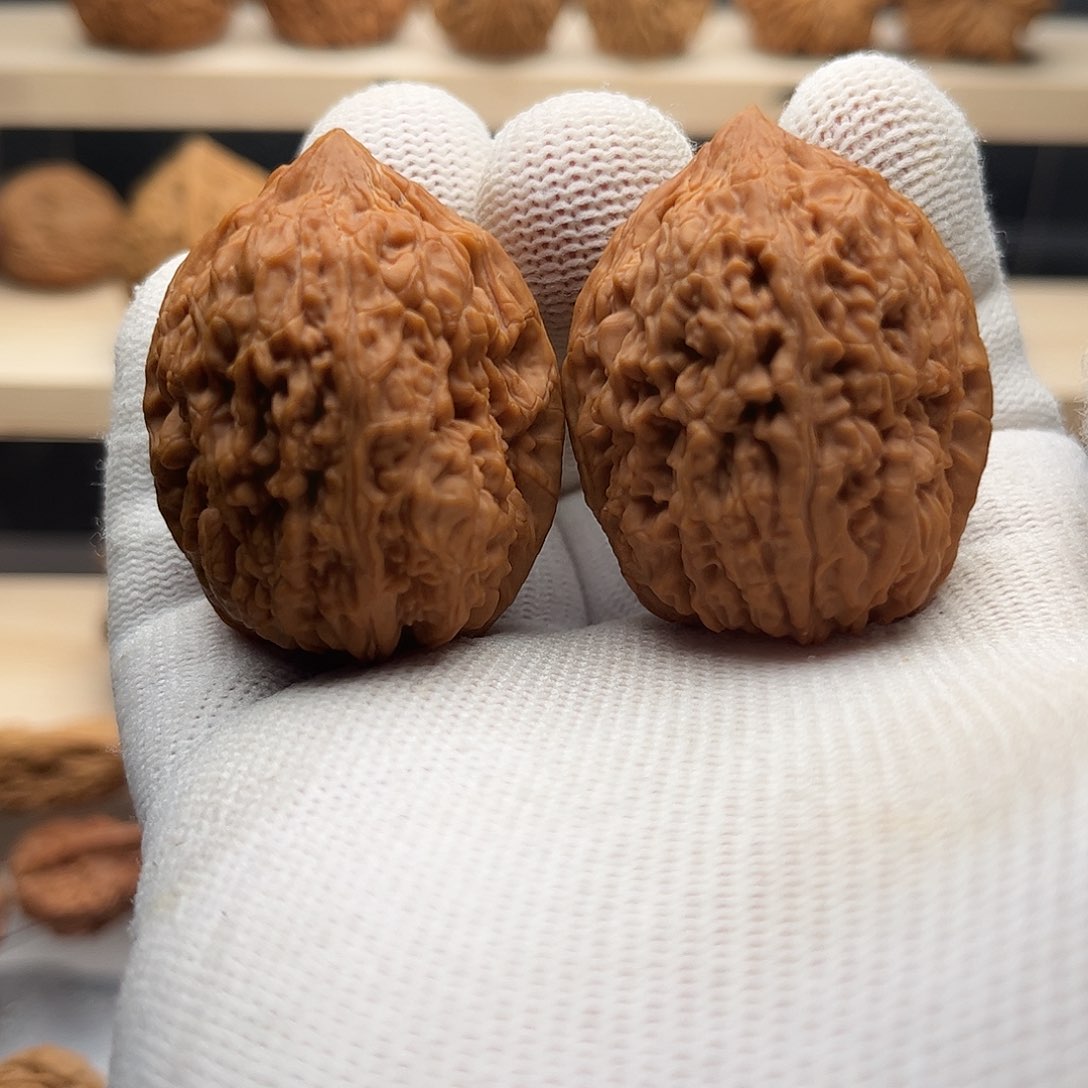 桃核吊坠肚37大蒜头，