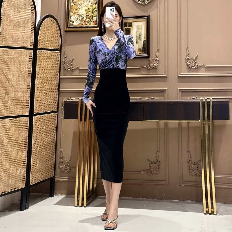 气质女人味轻奢V领长袖丝绒拼接情思袅袅包身时尚百搭长款连衣裙