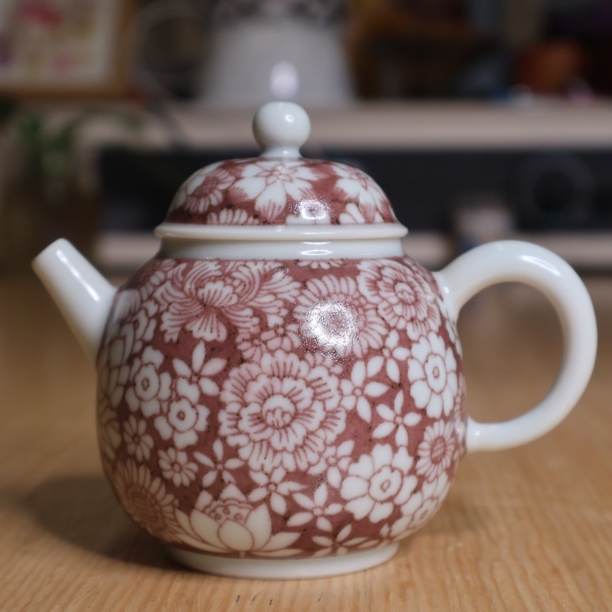 景德镇高温手工手绘陶瓷原料釉里红万花宫灯壶