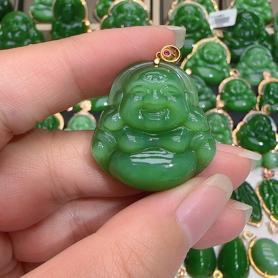 和田玉（碧玉）吊坠(不含链)18K金镶嵌