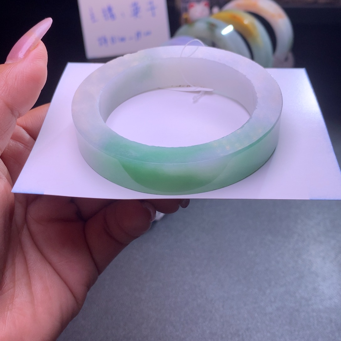 定制翡翠手镯未镶嵌