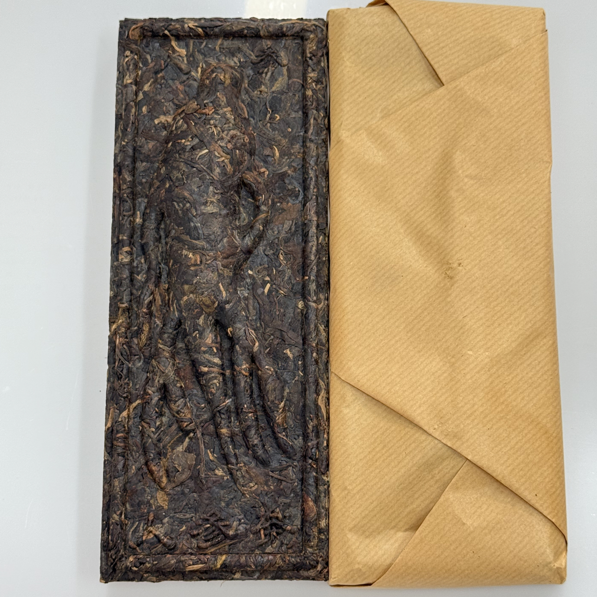 2002年人参造型生茶砖800g