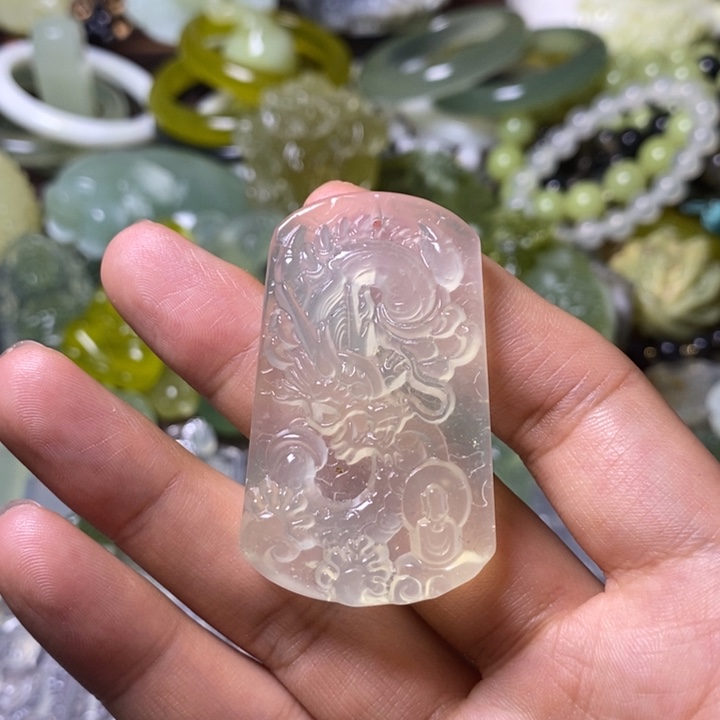 岫玉岫玉颈饰未镶嵌