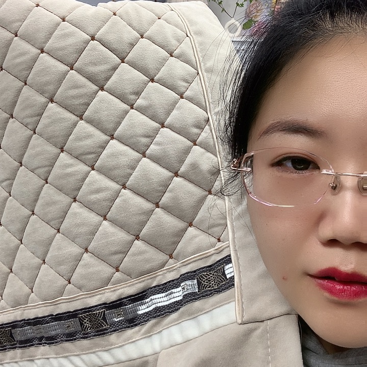 L***k毛绒白月光米咖420➕120踏