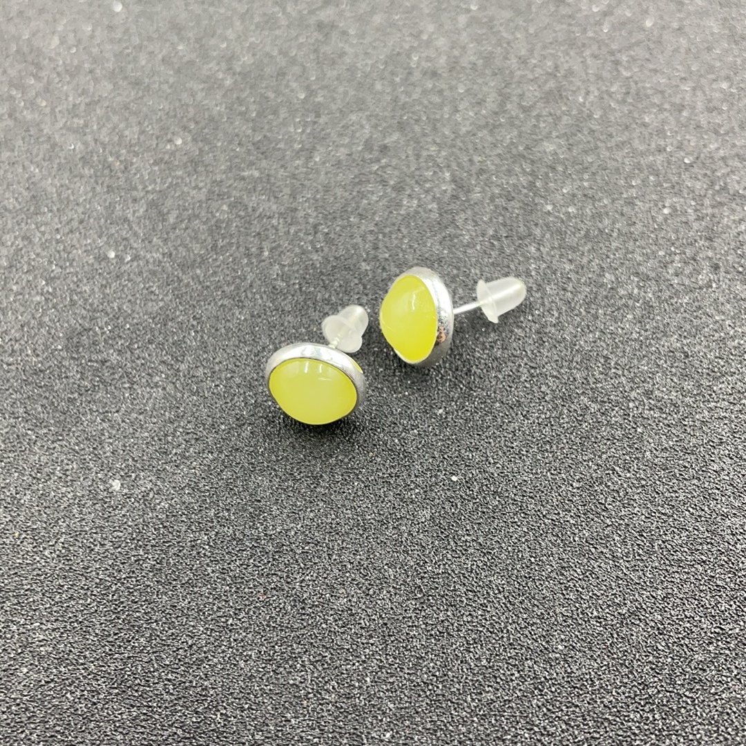 BY0204FWJB标31 和田玉耳钉