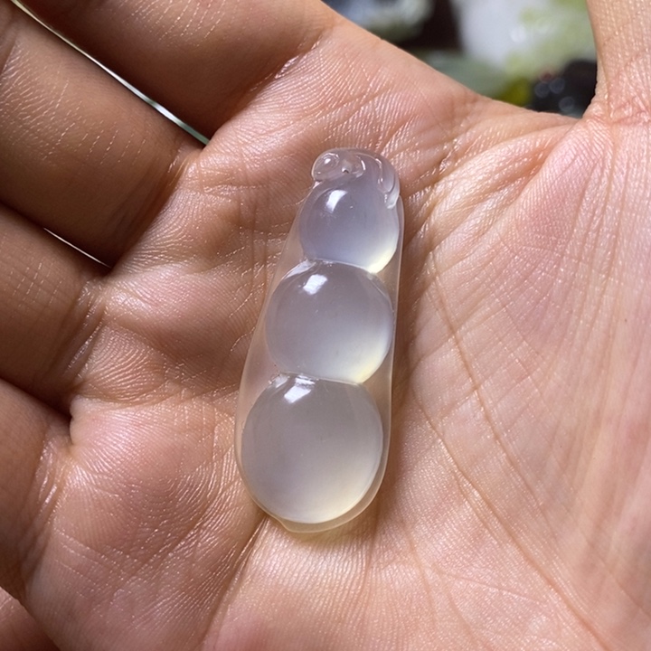 岫玉岫玉颈饰未镶嵌