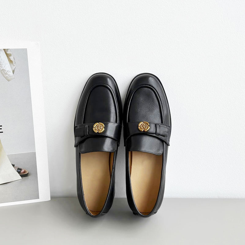 IU978/2cm牛皮圆头真皮软底乐福鞋女春秋季休闲百搭黑色单鞋平跟