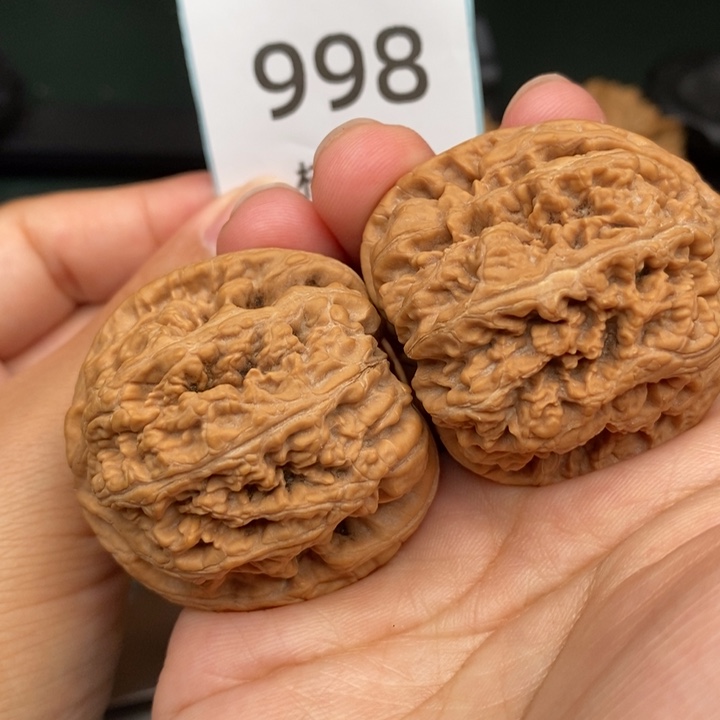 文玩核桃吊坠998号全品粗筋41