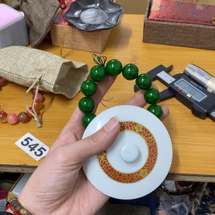 瓷片哈中古工艺品一件