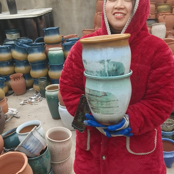 红陶口18高21两个盆子