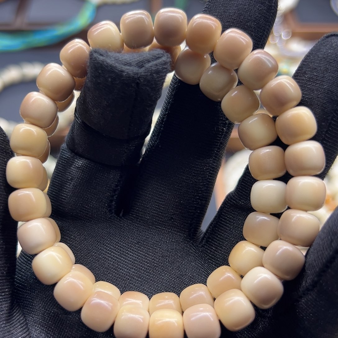 白玉菩提手串香芋粉9✖️8