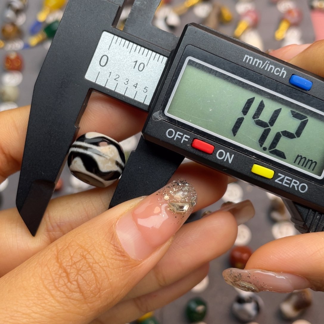 玛瑙/玉髓配饰合金