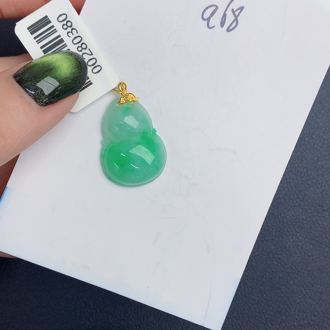 【闪购商品】翡翠颈饰18K金镶嵌00000000