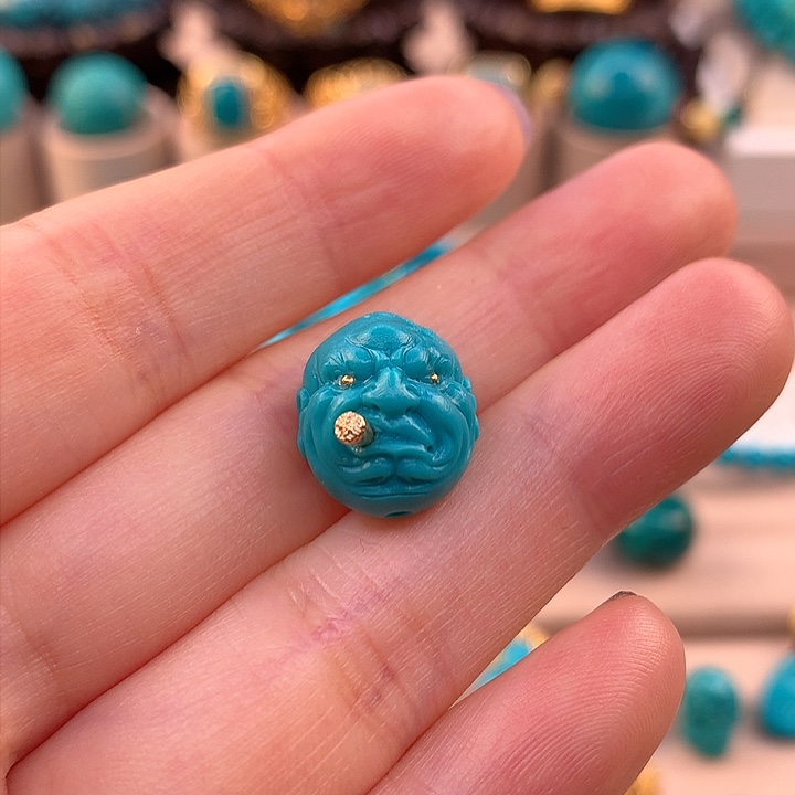 绿松石配饰未镶嵌