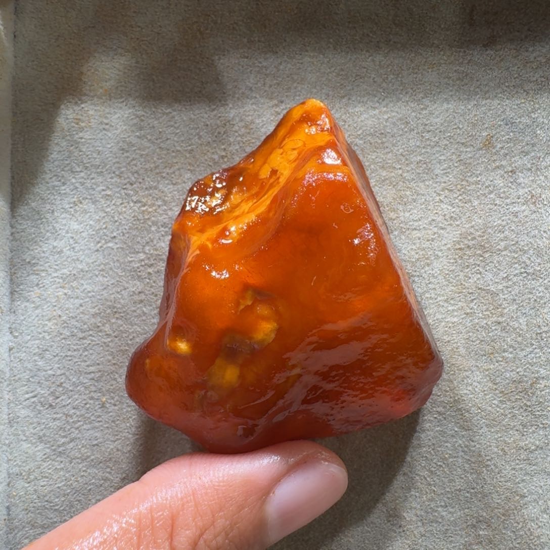 定制琥珀未镶嵌定制