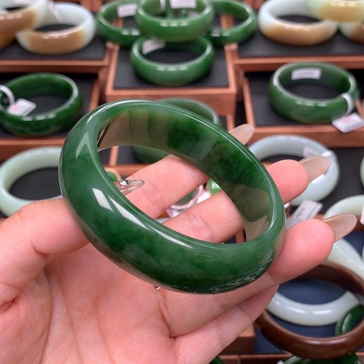 和田玉（碧玉）6162圈口未镶嵌