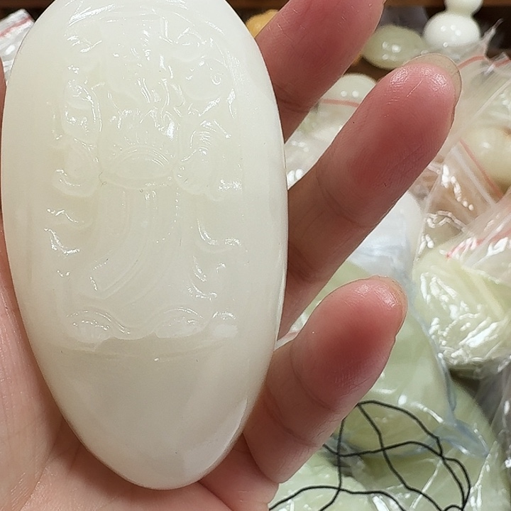 用***8砖雕石头手把件不退不换