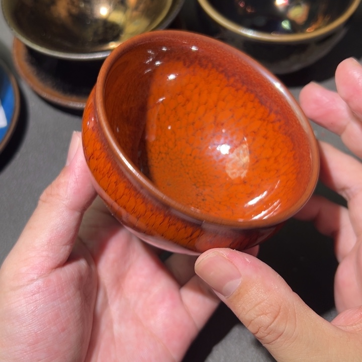 茶盏我们是有共同话题