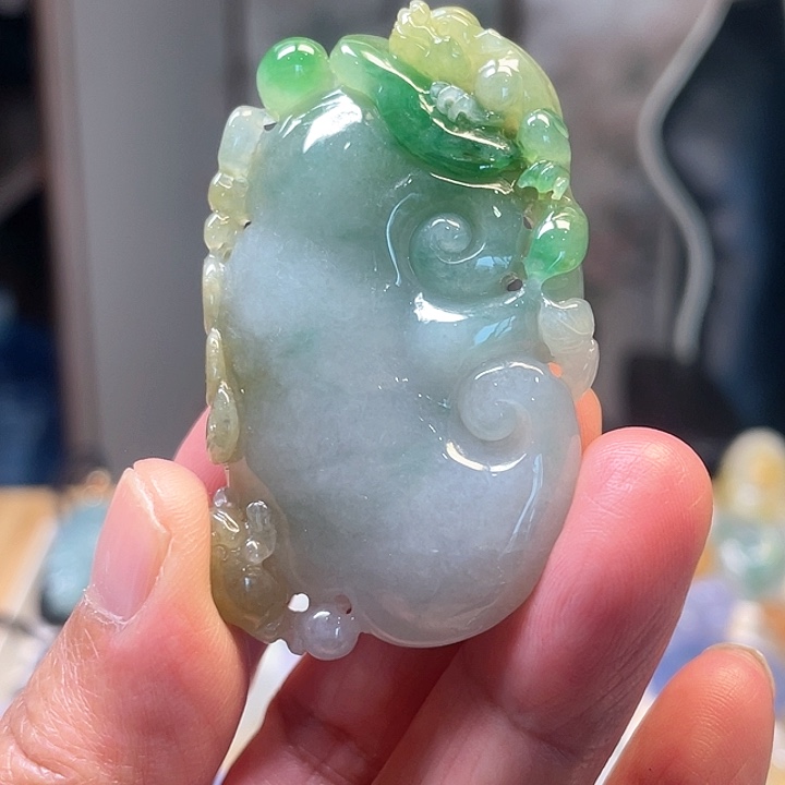 翡翠未镶嵌吊坠(不含链)