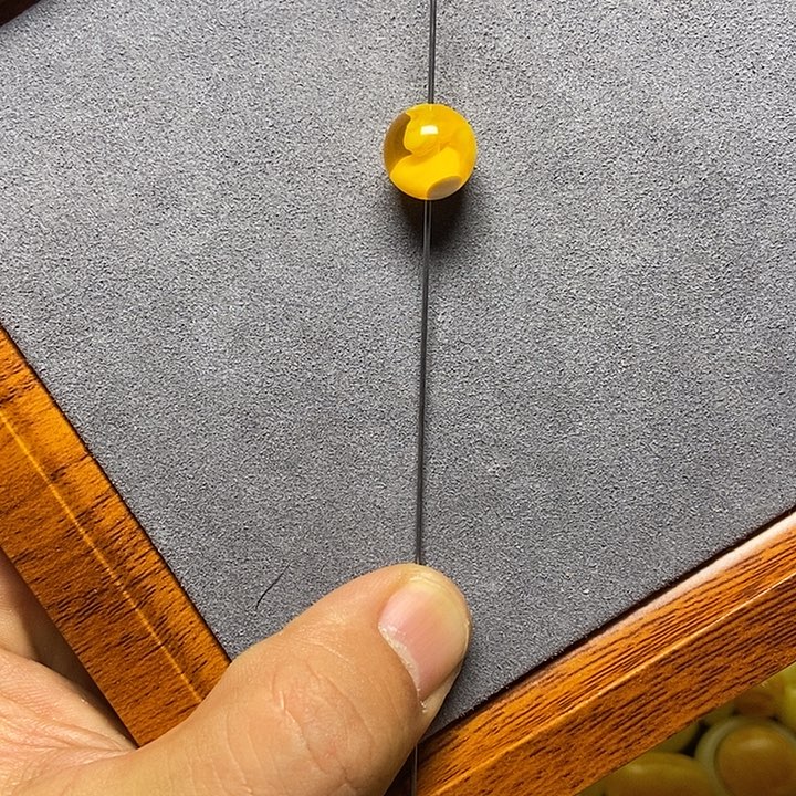7***.琥珀未镶嵌裸石珠子