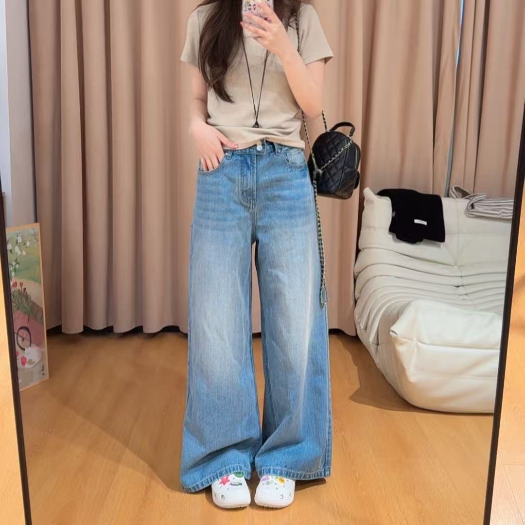 84620余小鱼 【两粒扣牛仔】浅蓝色基础高腰显瘦水洗牛仔裤女装