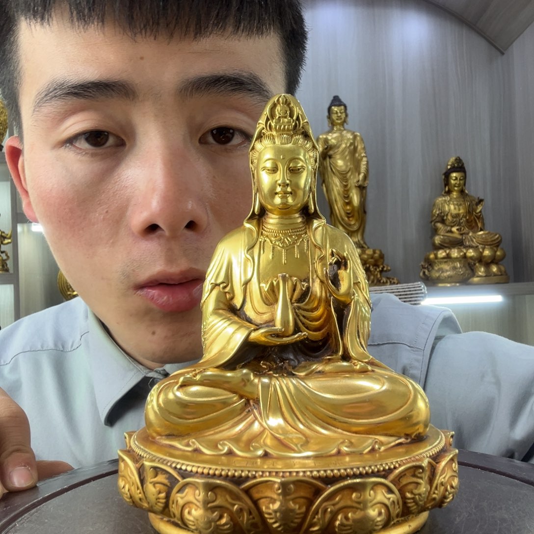 風**下佛像的造型和造型