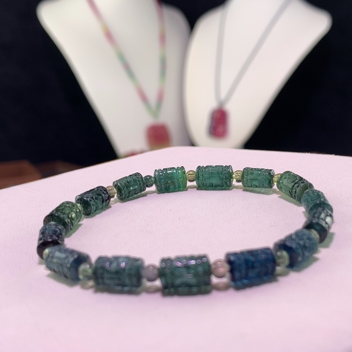 双色碧玺手链未镶嵌