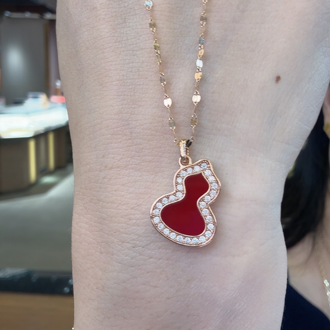 18K金镶嵌项链玛瑙/玉髓项链