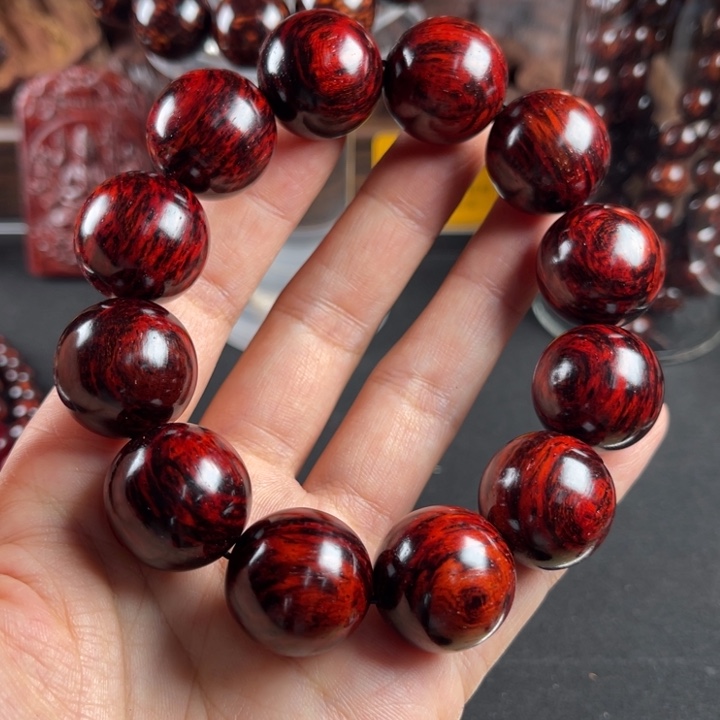 江***雨无事牌降真香红降2.0瑕疵珠子