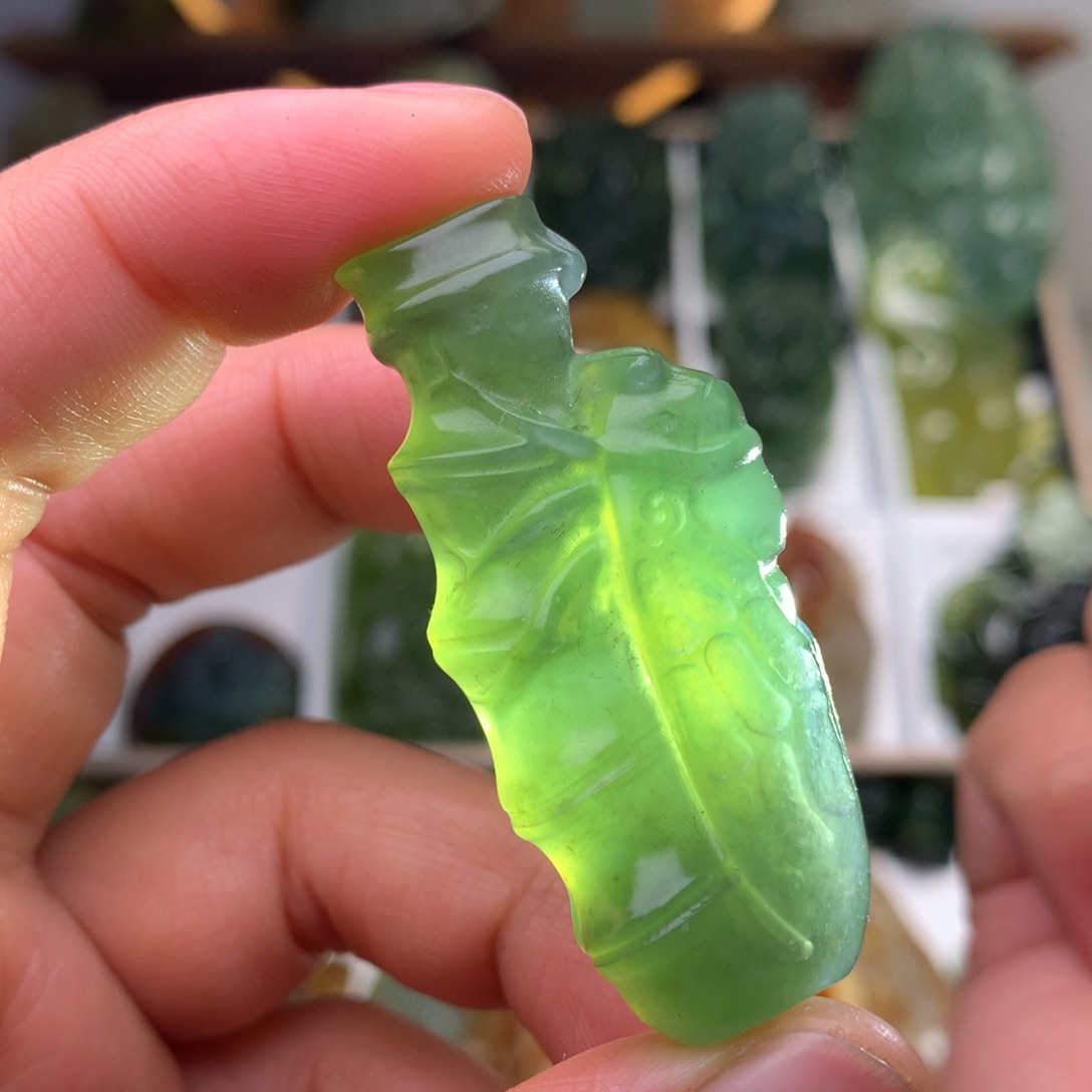 蛇纹石玉未镶嵌挂件金蝉竹节