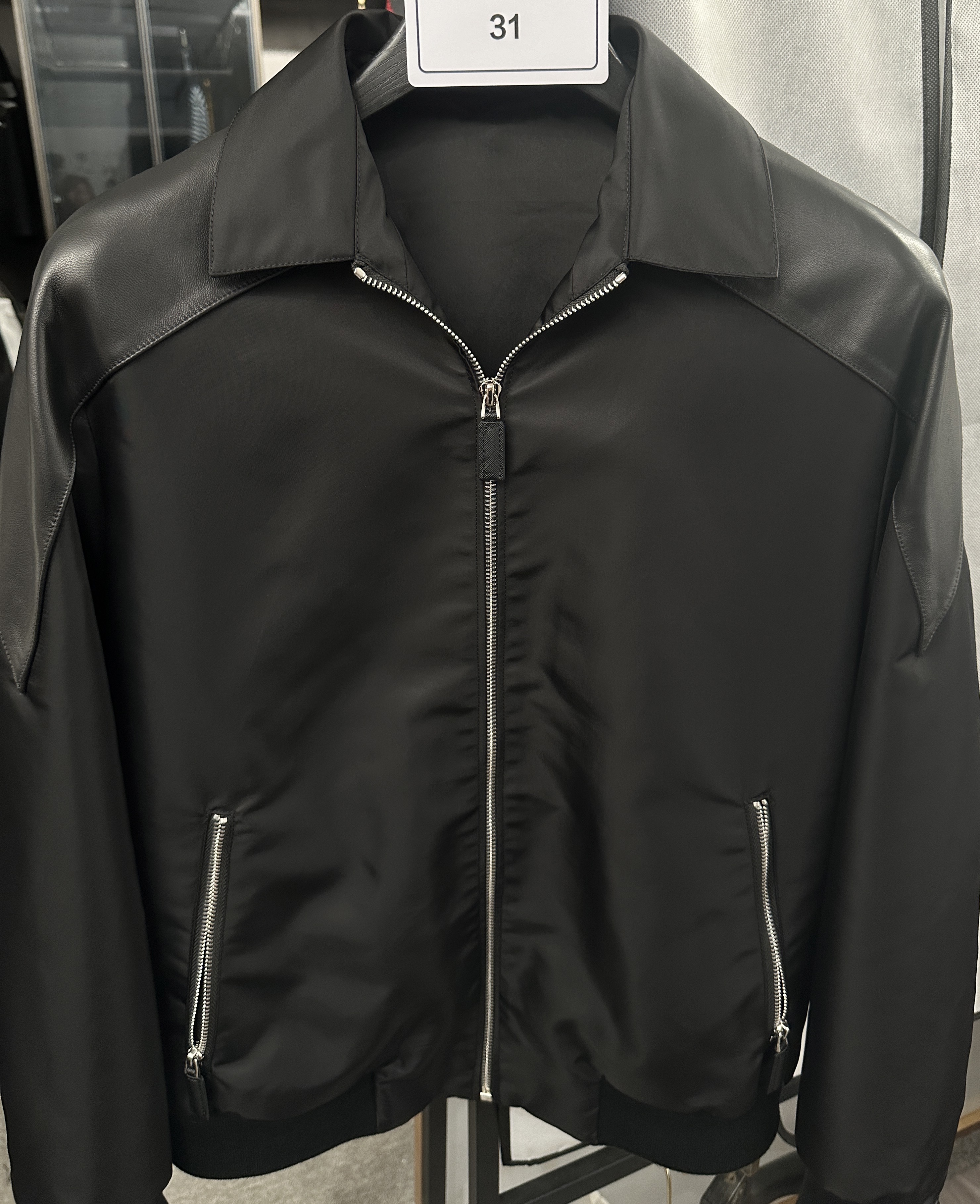 2）孤品男装特特价