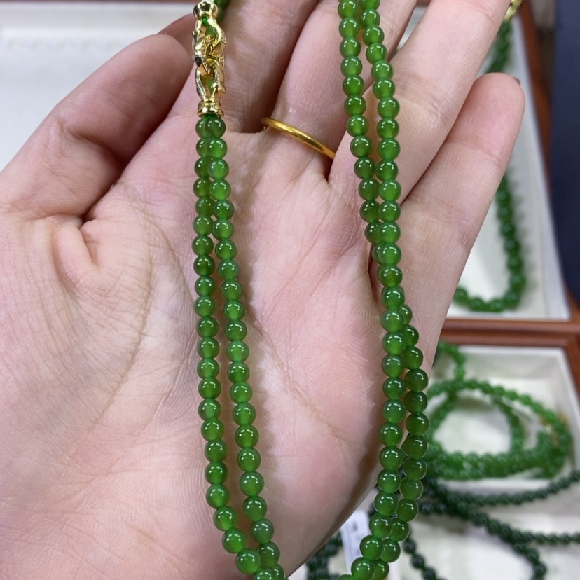 【闪购商品】和田玉（碧玉）颈饰未镶嵌