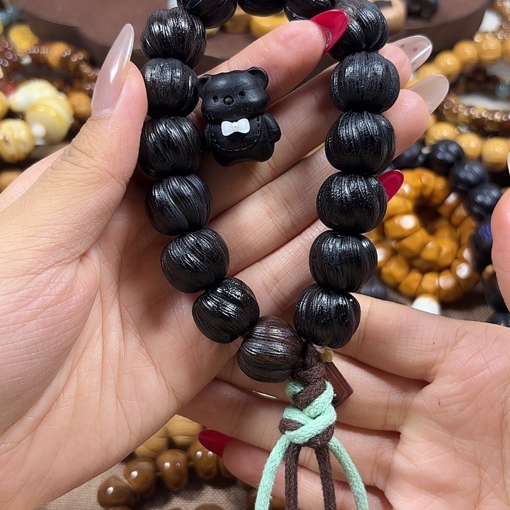 灰***灰吊坠猴头核桃去巧克力 加熊