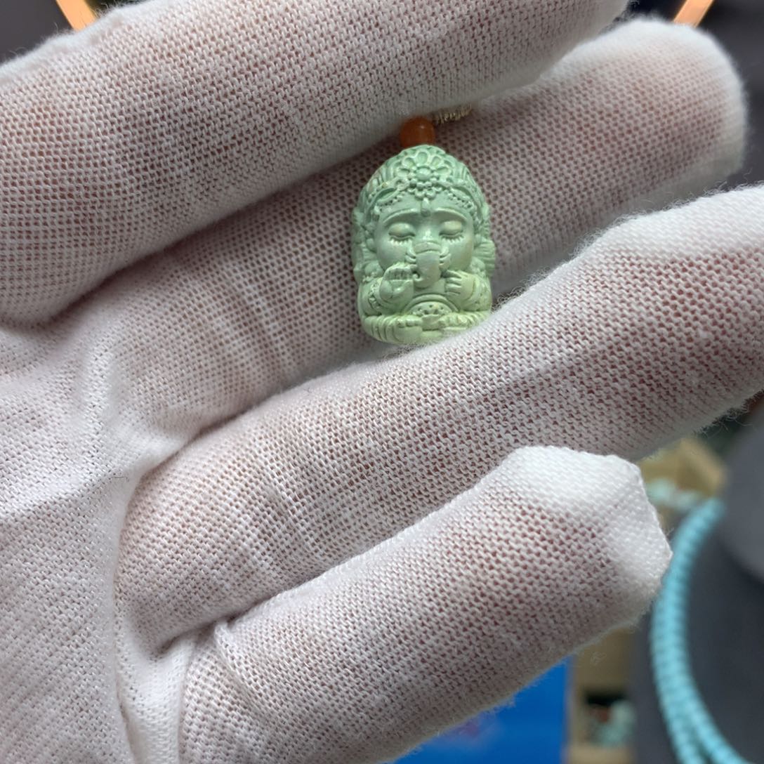 绿松石挂件未镶嵌