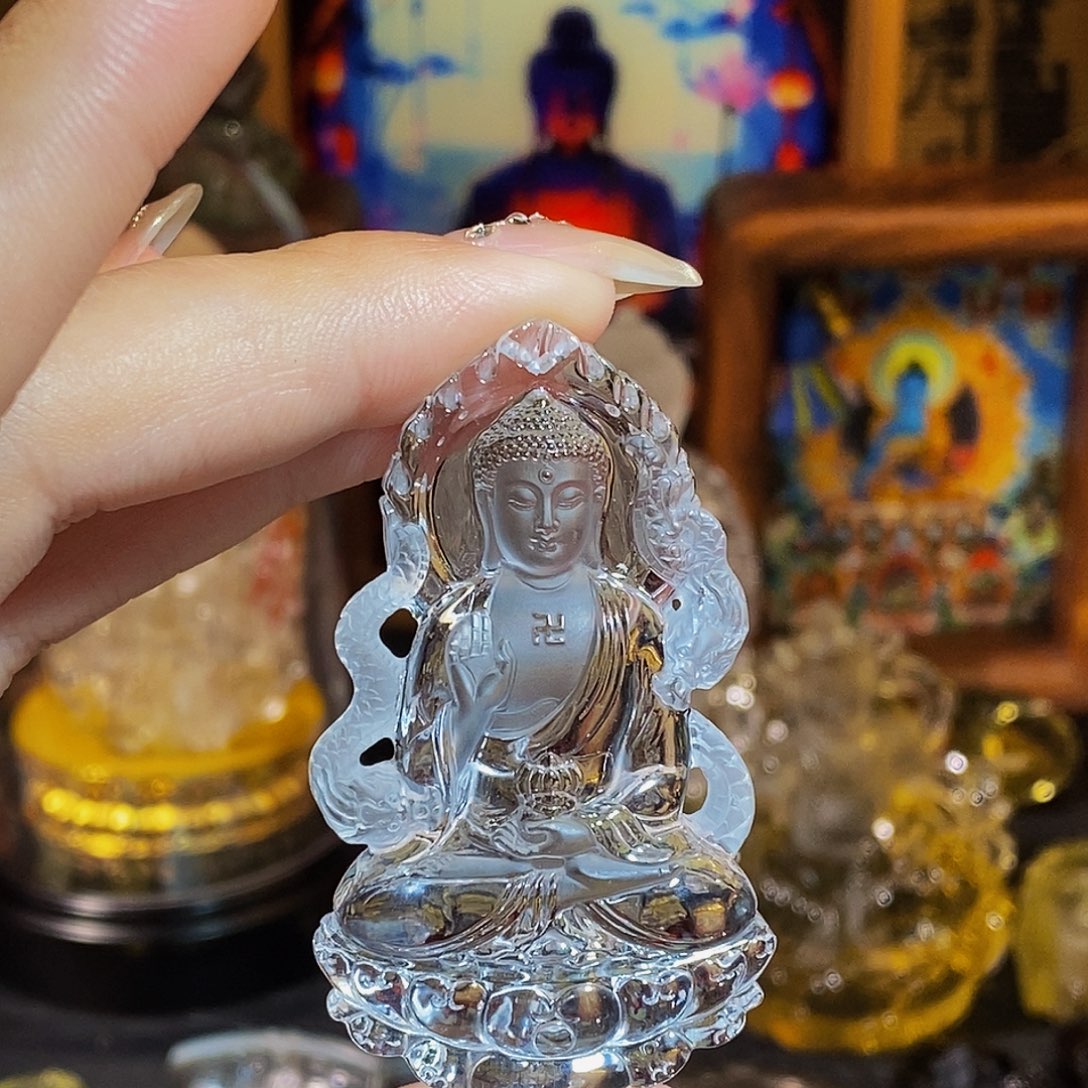 逐***华水晶颈饰未镶嵌吊坠