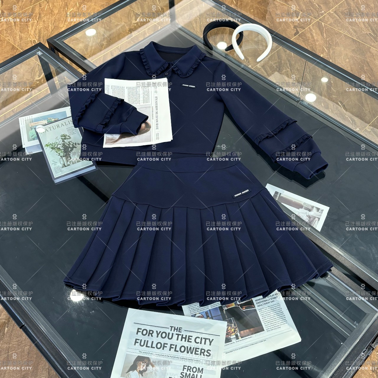 LLVD-B21秋季新品丨<花瓣领设计>长袖卫衣百褶裙重工套装两件套