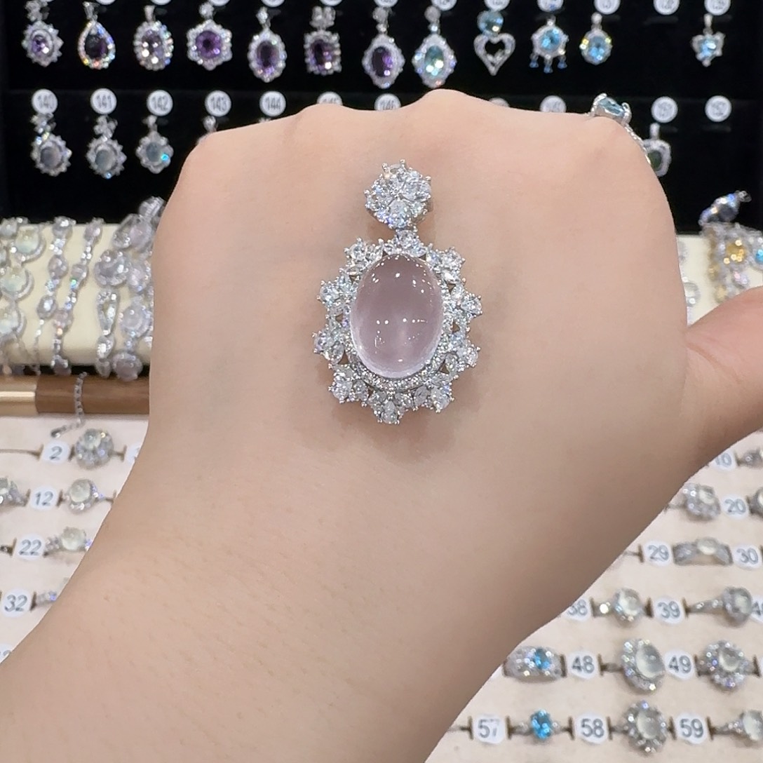 苹***师银S925镶嵌吊坠(赠链)芙蓉石