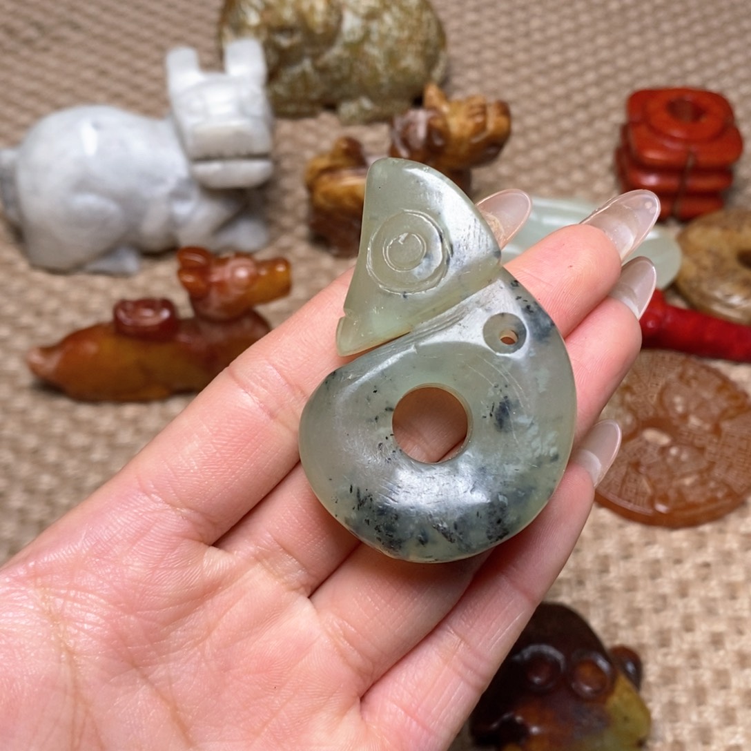 白玉菩提吊坠白玉菩提白玉菩提摆件